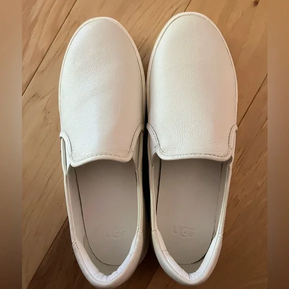 Uggs Bone White Jass Leather Slip-on, Sz 10 NWT - Picture 2 of 4